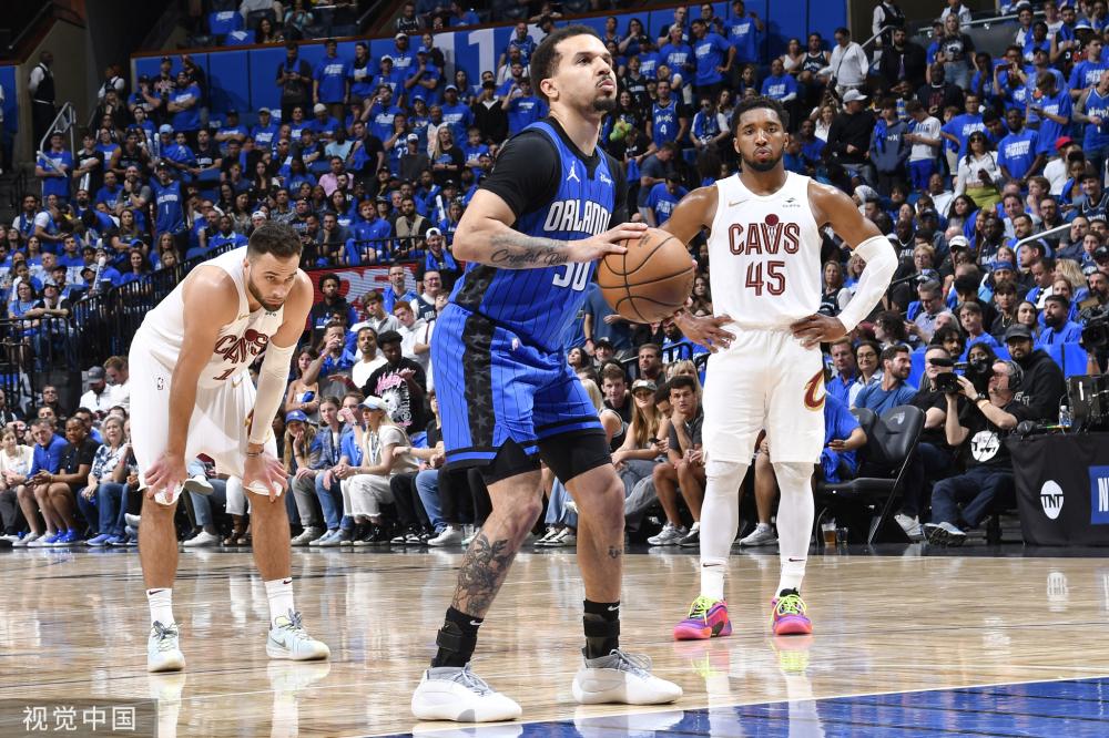 体育行业的 体育行业的