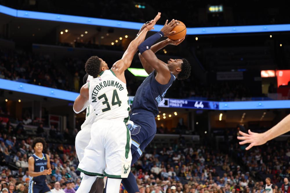 他面临的不 他面临的不