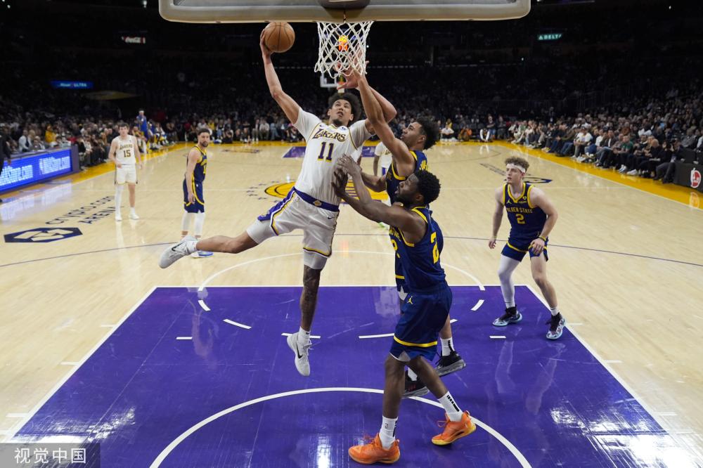 何冰娇会师 何冰娇会师