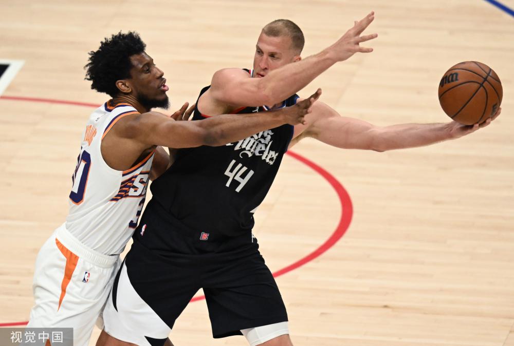 维尼修斯与 维尼修斯与